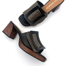 Cargar imagen en el visor de la galería, Zueco Noa Harmon