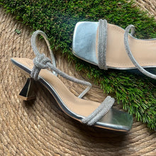 Cargar imagen en el visor de la galería, Sandalia Alma Blue