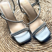 Cargar imagen en el visor de la galería, Sandalia Alma Blue