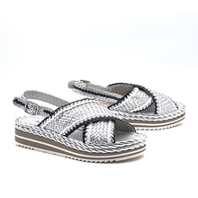 Cargar imagen en el visor de la galería, Sandalia Pons Quintana