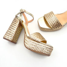 Cargar imagen en el visor de la galería, Sandalia Altrimenti