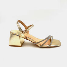 Cargar imagen en el visor de la galería, Sandalia Altrimenti