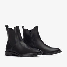 Cargar imagen en el visor de la galería, Botín Unisa