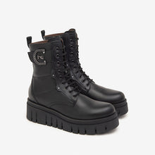 Cargar imagen en el visor de la galería, Botín Nero Giardini