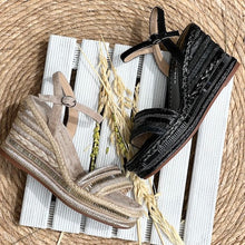 Cargar imagen en el visor de la galería, Sandalia Alma en Pena