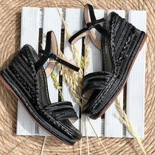 Cargar imagen en el visor de la galería, Sandalia Alma en Pena