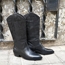 Cargar imagen en el visor de la galería, Bota ITSE