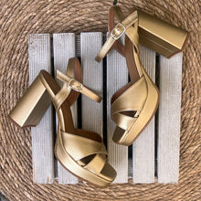 Cargar imagen en el visor de la galería, Sandalia Itse