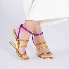 Cargar imagen en el visor de la galería, Sandalia EXE - NEW IN