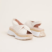 Cargar imagen en el visor de la galería, Sandalia Gaimo