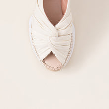 Cargar imagen en el visor de la galería, Sandalia Gaimo