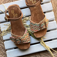 Cargar imagen en el visor de la galería, Sandalia itse