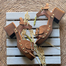 Cargar imagen en el visor de la galería, Sandalia itse