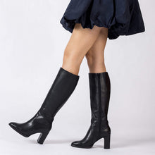 Cargar imagen en el visor de la galería, Bota Wonders
