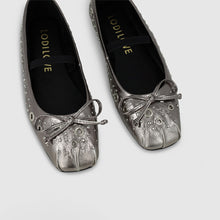 Cargar imagen en el visor de la galería, Bailarina LODI