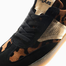 Cargar imagen en el visor de la galería, Deportiva Mjus