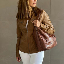 Cargar imagen en el visor de la galería, Hobo Biba