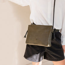 Cargar imagen en el visor de la galería, Cross bag Biba