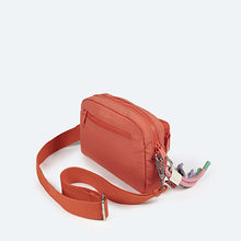 Cargar imagen en el visor de la galería, Bolso Munich SS25