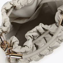 Cargar imagen en el visor de la galería, Bolso LC SS25