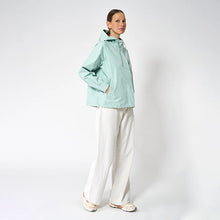 Cargar imagen en el visor de la galería, Chaqueta TANTÄ SS25