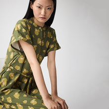 Cargar imagen en el visor de la galería, Vestido TANTÄ SS25