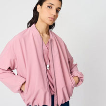 Cargar imagen en el visor de la galería, Chaqueta TANTÄ