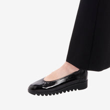 Cargar imagen en el visor de la galería, Bailarina arche
