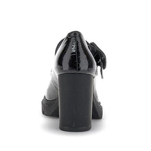 Cargar imagen en el visor de la galería, Merceditas Stonefly
