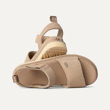 Cargar imagen en el visor de la galería, Sandalia UGG
