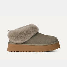 Cargar imagen en el visor de la galería, Botín UGG
