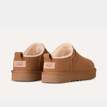 Cargar imagen en el visor de la galería, Botín UGG
