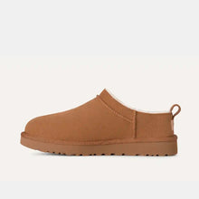 Cargar imagen en el visor de la galería, Botín UGG
