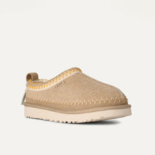 Cargar imagen en el visor de la galería, Zueco UGG
