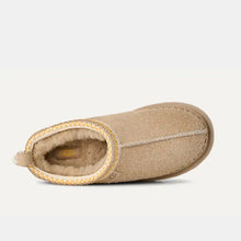 Cargar imagen en el visor de la galería, Zueco UGG
