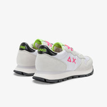 Cargar imagen en el visor de la galería, Deportiva SUN68 SS25
