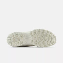 Cargar imagen en el visor de la galería, New Balance 610
