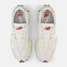 Cargar imagen en el visor de la galería, New Balance 327-NEW IN
