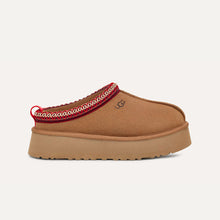 Cargar imagen en el visor de la galería, Zueco UGG
