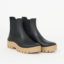 Cargar imagen en el visor de la galería, Bota de agua TANTÄ
