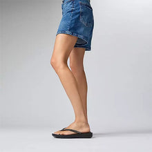 Cargar imagen en el visor de la galería, Sandalia fitflop SS25
