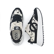 Cargar imagen en el visor de la galería, Deportiva NO NAME
