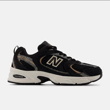 Cargar imagen en el visor de la galería, Deportiva New Balance
