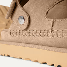 Cargar imagen en el visor de la galería, Sandalia UGG SS25
