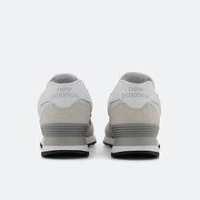Cargar imagen en el visor de la galería, Deportiva New Balance SS25
