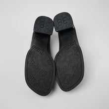 Cargar imagen en el visor de la galería, Mocasín Camper
