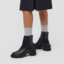 Cargar imagen en el visor de la galería, Botín Camper
