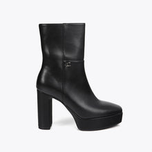 Cargar imagen en el visor de la galería, Botín LC
