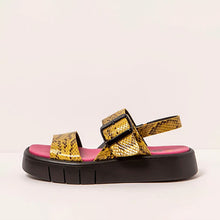 Cargar imagen en el visor de la galería, Sandalia art SS25
