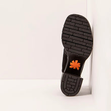 Cargar imagen en el visor de la galería, Sandalia art SS25
